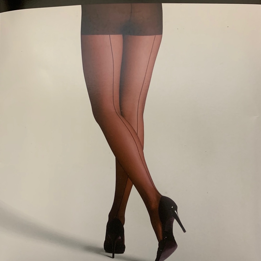 Sheer jet black fashion nylons with backseam